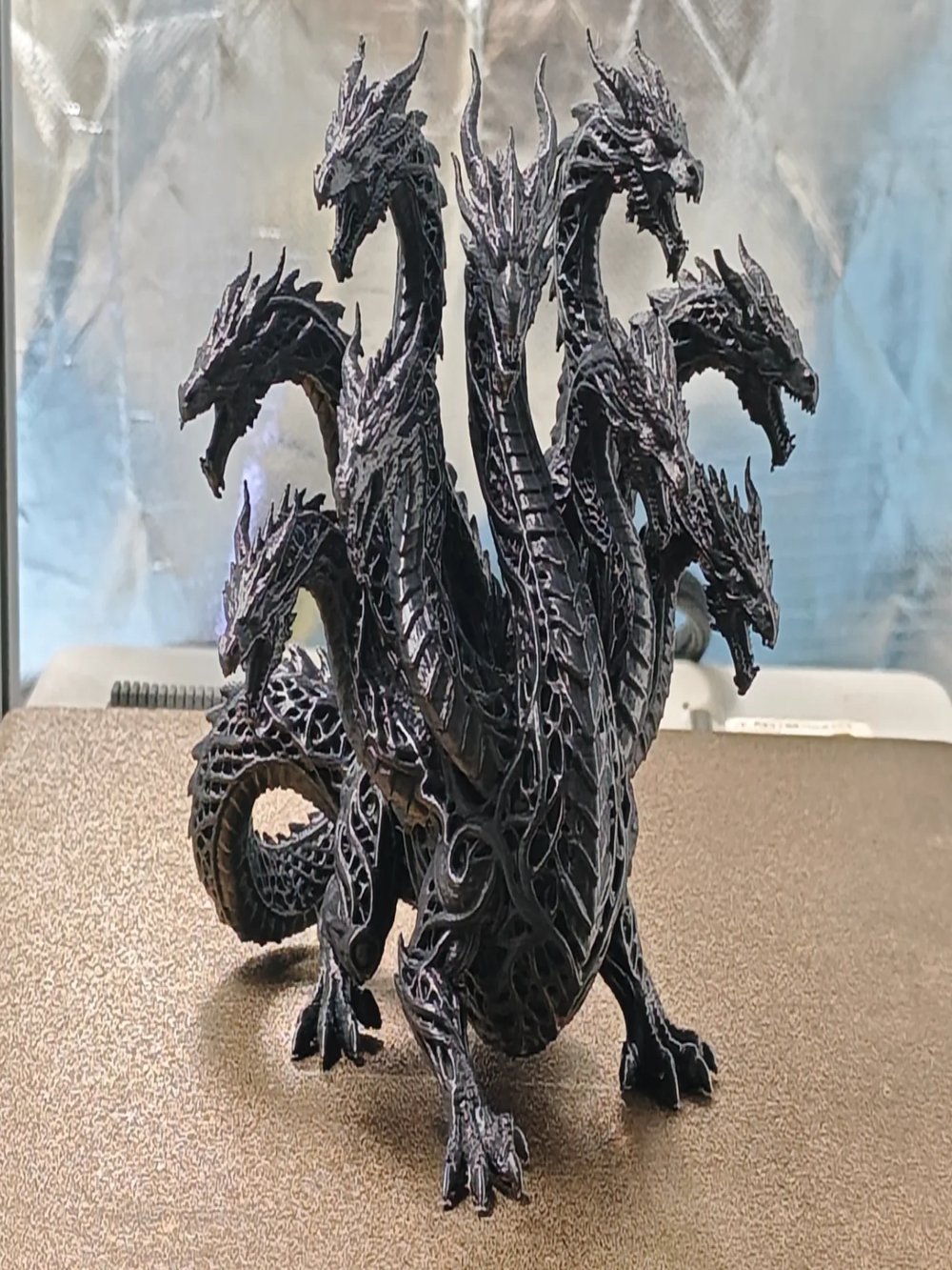 Hydra Voronoi sculpture side view
